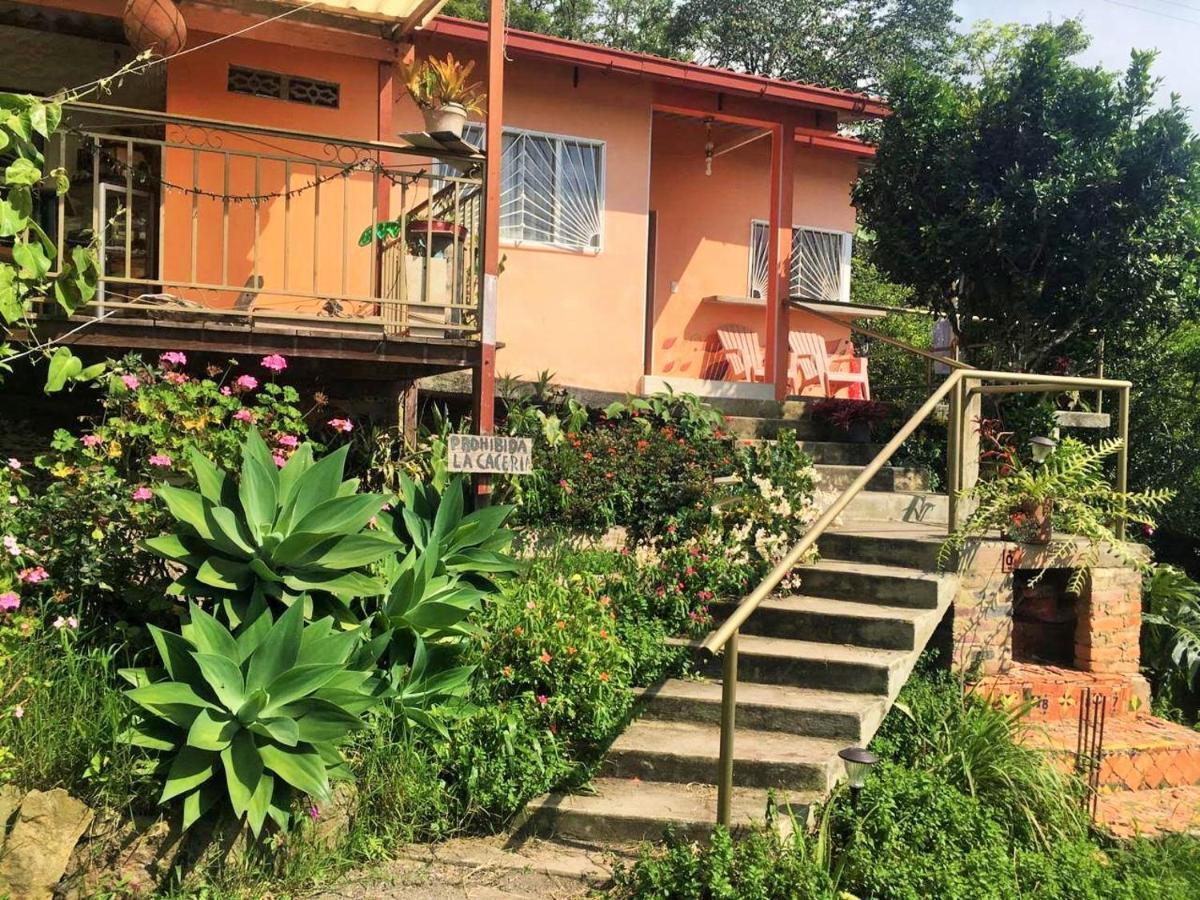 Casa Finca El Girasol Villa Guayabal de Síquima Dış mekan fotoğraf